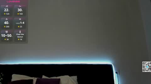 Lali online show from 07-27-26, 01:12