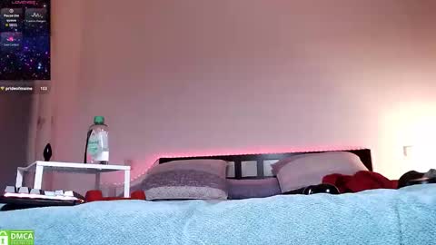 Lola online show from 03-09-26, 09:52