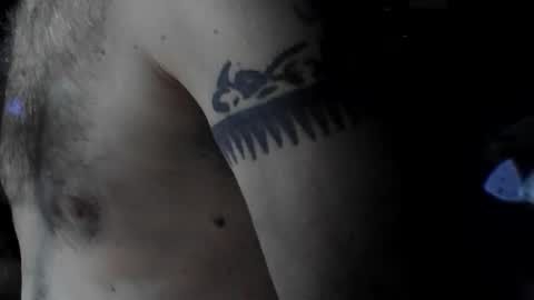 Snapshot of laltro33 chatting on 09-27-25, 02:05 Markazzo73 online show from 09-27-25, 02:05