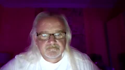 Snapshot of lamabama chatting on 09-09-25, 10:42 lamabama online show from 09-09-25, 10:42