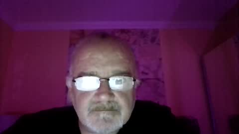 Snapshot of lamabama chatting on 09-26-25, 10:36 lamabama online show from 09-26-25, 10:36
