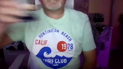 Snapshot of lamabama chatting on 09-27-25, 05:51 lamabama online show from 09-27-25, 05:51