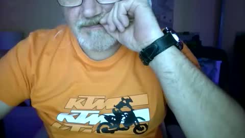 Snapshot of lamabama chatting on 12-03-25, 09:46 lamabama online show from 12-03-25, 09:46