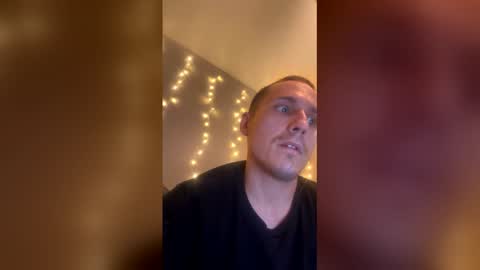 Snapshot of lambo290 chatting on 12-16-25, 11:32 lambo290 online show from 12-16-25, 11:32