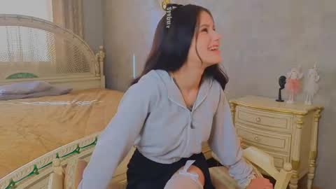 Snapshot of lamonicaptak chatting on 05-05-26, 04:42 Emily online show from 05-05-26, 04:42