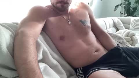 Snapshot of lampardinho91 chatting on 03-09-26, 02:10 lampardinho91 online show from 03-09-26, 02:10