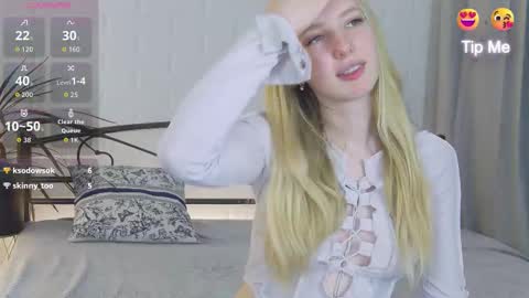 Liana online show from 10-15-25, 08:09