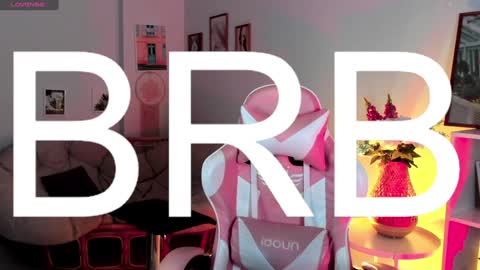 just call me Lana  and her security online show from 12-04-24, 11:41