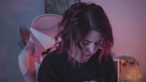 just call me Lana  and her security online show from 12-22-24, 11:44