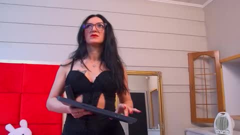 LanaBanner online show from 11-07-25, 07:08