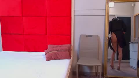 LanaBanner online show from 04-20-26, 04:37