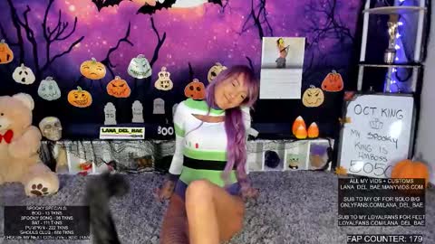 Snapshot of lana_del_bae chatting on 10-28-25, 02:04 Lana Del Bae online show from 10-28-25, 02:04