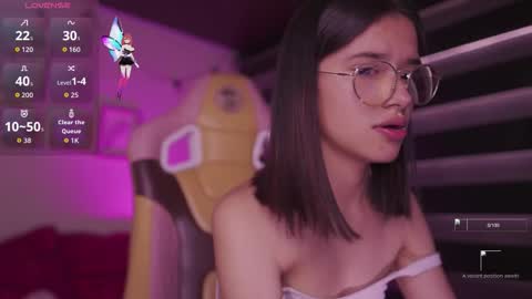 Lana online show from 11-18-25, 10:25