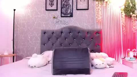 lana_gill online show from 06-10-26, 07:13