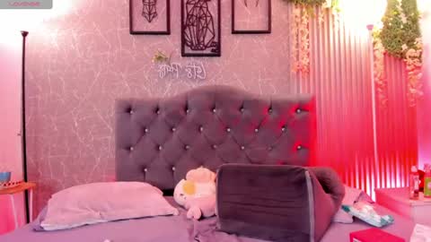 lana_gill online show from 07-05-26, 04:19