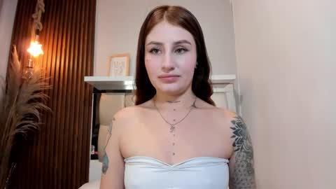 Snapshot of lana_jonnes_ chatting on 01-18-25, 04:59 Lana igauroraaaaaaaaa 1 online show from 01-18-25, 04:59