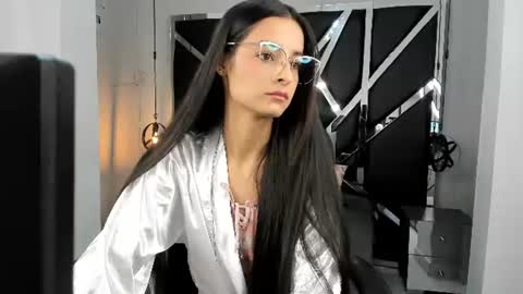 lana_rhoaades online show from 06-10-26, 12:04