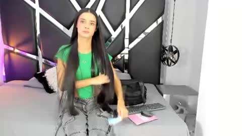 lana_rhoaades online show from 06-25-26, 11:48