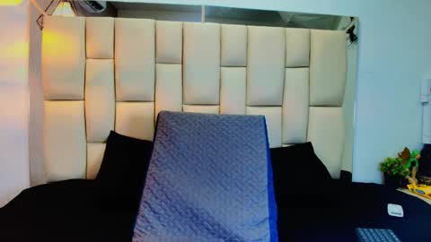 Vanessa  online show from 03-24-26, 12:21