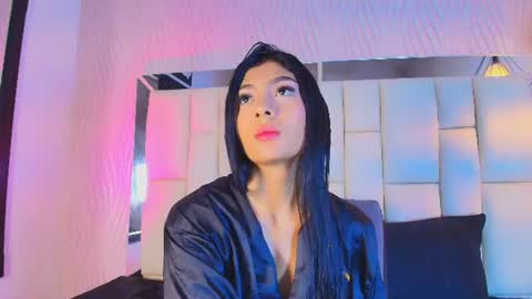Vanessa  online show from 06-19-26, 12:09