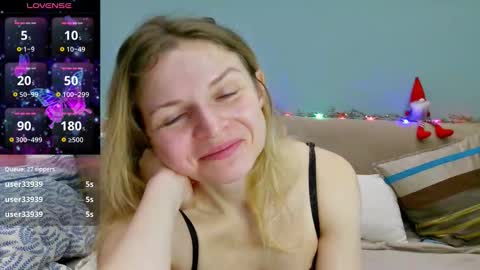 Snapshot of lanaangeldream chatting on 11-26-25, 02:40 Lana online show from 11-26-25, 02:40