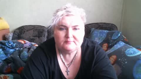 lanacat555 online show from 02-25-25, 10:26