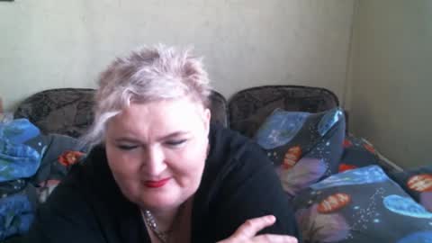 lanacat555 online show from 02-28-25, 10:41