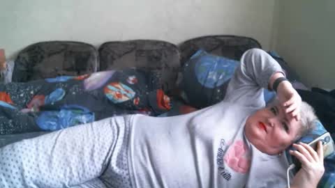 lanacat555 online show from 04-19-26, 08:02