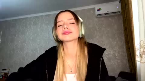Snapshot of lanajoma chatting on 07-14-26, 04:28 Eni online show from 07-14-26, 04:28