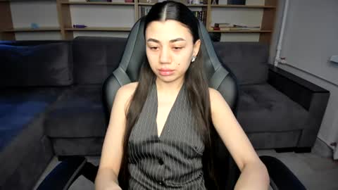 Lana online show from 07-19-26, 05:38