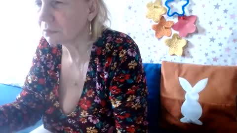 LovelyQueen online show from 06-26-26, 07:57