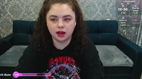 Snapshot of lanaroub chatting on 04-27-26, 03:04 LanaRoub online show from 04-27-26, 03:04