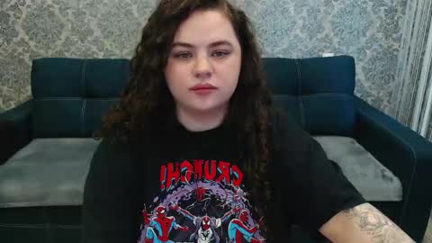 Snapshot of lanaroub chatting on 05-18-26, 04:07 LanaRoub online show from 05-18-26, 04:07