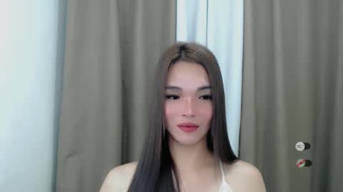 lanawyatt_ online show from 01-28-25, 02:10