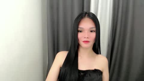 lanawyatt_ online show from 09-25-25, 01:59
