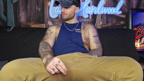 Snapshot of lancehardwood222 chatting on 01-03-25, 01:16 LANCE online show from 01-03-25, 01:16