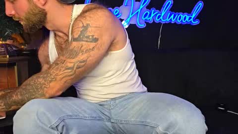 LANCE online show from 12-21-25, 01:35