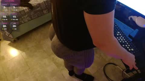 Snapshot of lancelot_19 chatting on 10-03-25, 05:04 Lancelot V. online show from 10-03-25, 05:04