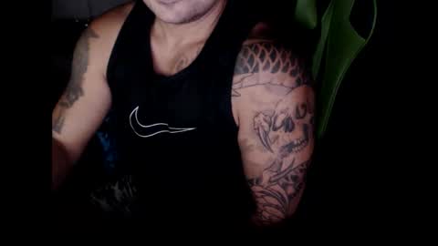 Snapshot of landaw chatting on 01-27-25, 01:19 Landaw online show from 01-27-25, 01:19