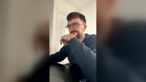 lander920612 online show from 02-21-26, 09:21