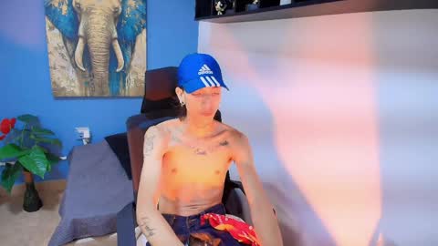 Snapshot of langelo_el chatting on 05-22-26, 01:28 langelo_el online show from 05-22-26, 01:28