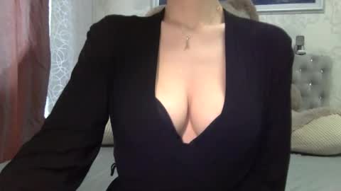 langoria online show from 04-02-26, 08:12