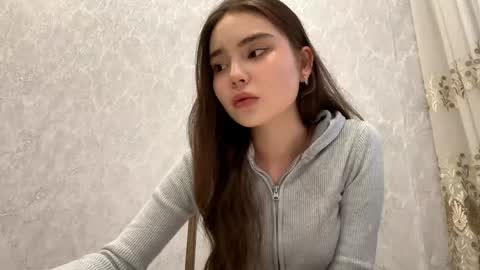 Alice online show from 04-18-26, 02:21