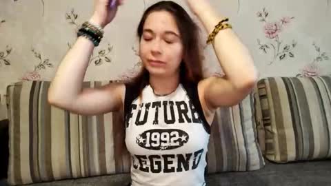 Alice online show from 10-10-25, 11:09