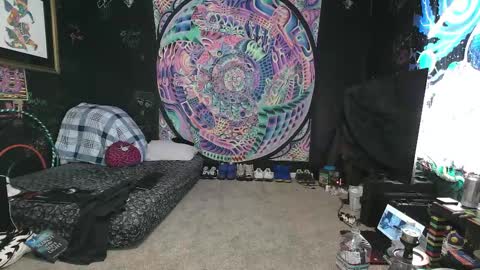 Snapshot of lankyasain23 chatting on 02-26-25, 07:16 LankyOne online show from 02-26-25, 07:16