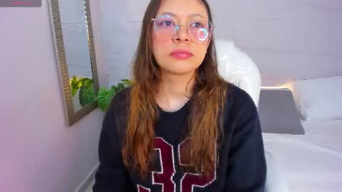 Lanna online show from 06-26-26, 11:36