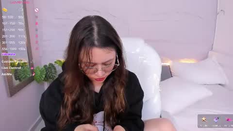 Lanna online show from 07-06-26, 03:03