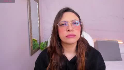Lanna online show from 07-24-26, 11:52