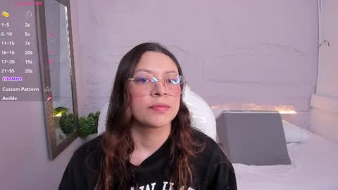 Lanna online show from 07-28-26, 11:50