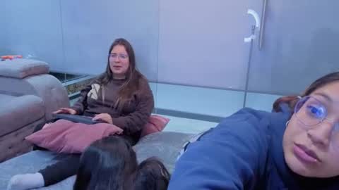 lanna_as online show from 07-04-26, 03:45